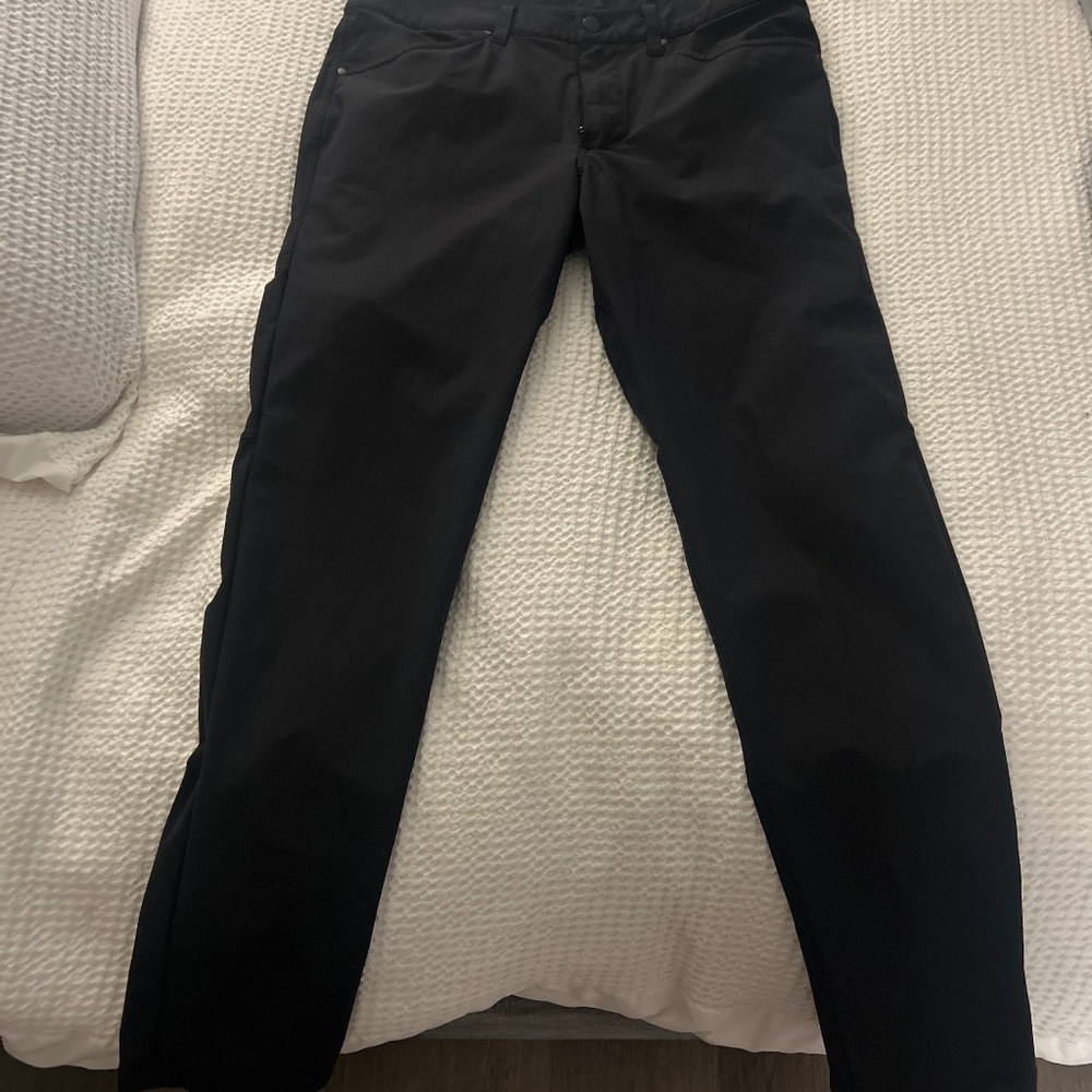 Lululemon classic fit men’s pants